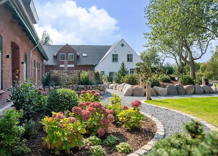 Апартаменты Alte Schule Broesum Вестерхевер